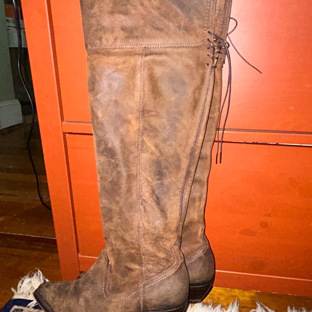 Frye thigh high leather boots !